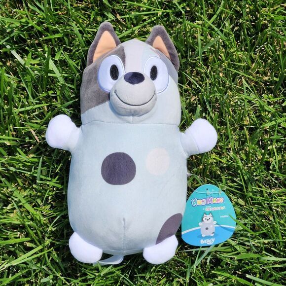 NEW BLUEY Squishmallow Muffin 12" Hug Mee Plush IN HAND Nwt - Picture 1 of 3